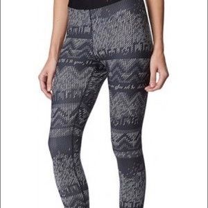 Nike Pro Women’s Hyperwarm Nordic Workout Exercise Athletic Leggings M